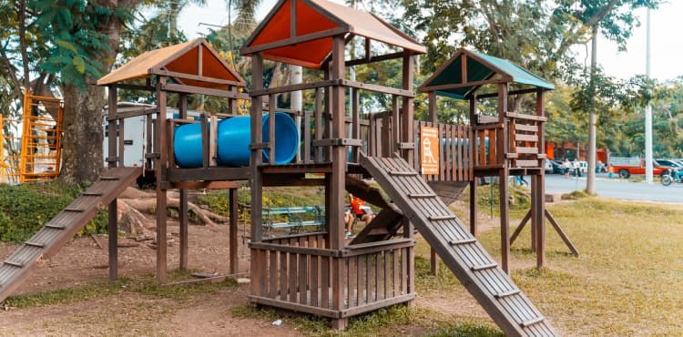 Área de juegos al aire libre de Plaza Américas